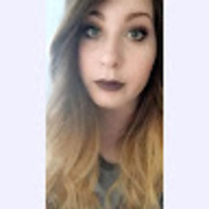 Meet your Posher, Carlee